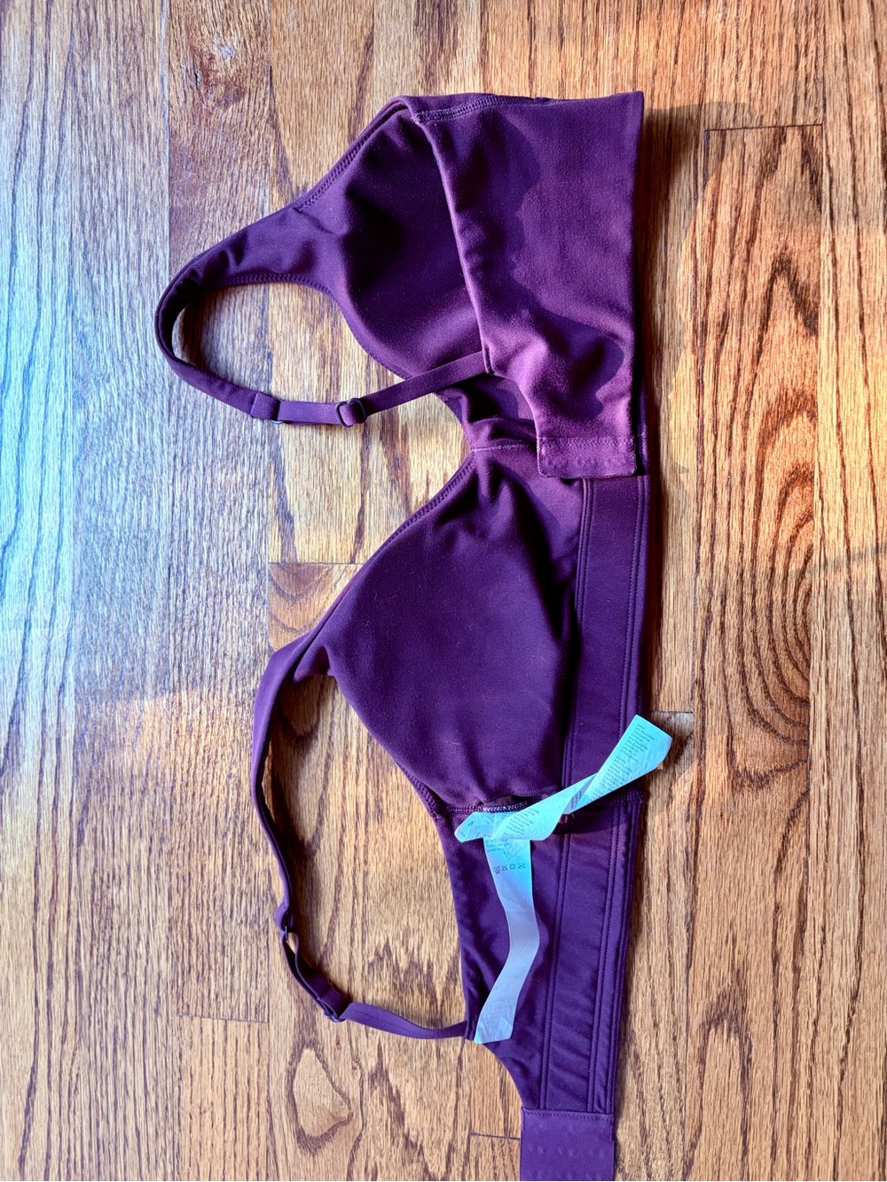 Fabletics Plum Purple Padded Sports Bra Size M - Picture 11 of 11